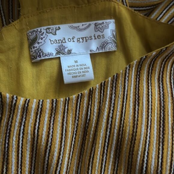 Band of Gypsies Paris Mustard Yellow Striped Culotte Jumpsuit Size M/ pristine - Picture 8 of 9